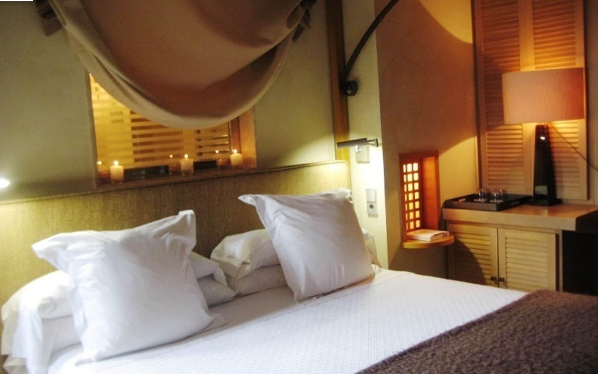 Hotel Oniria 4*