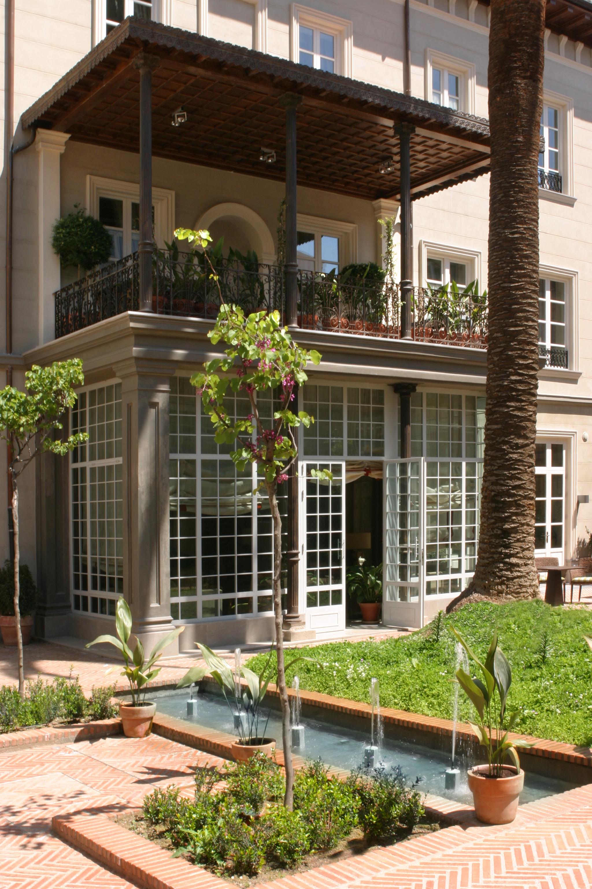 Oniria Hotel 4*